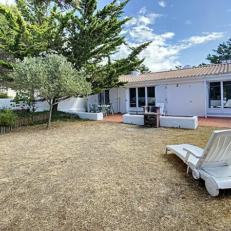 Holiday home Maison Sur La Dune A 100m De La
